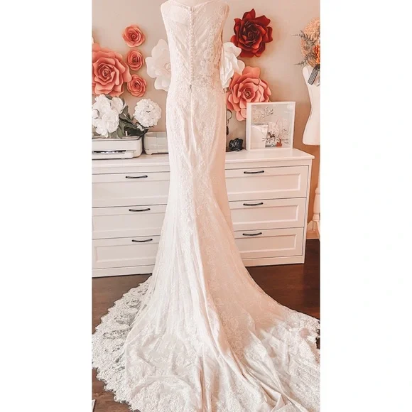 NWT CASABLANCA Bridal Style 2330 Chloe Wedding Gown -Ivory - Picture 4 of 15